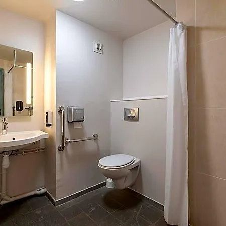 B&B Hotel Evreux Hotel